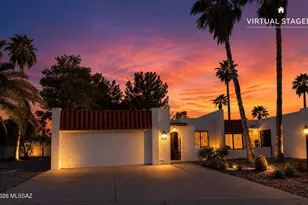 6932 E VÃ­a Dorado, Tucson, AZ 85715 - Photo 2