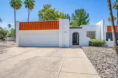 6932 E VÃ­a Dorado, Tucson, AZ 85715 - Photo 2