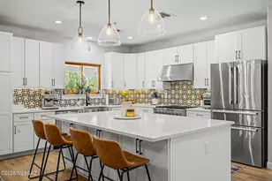 10909 N Sandra Rd, Tucson, AZ 85742 - Photo 16