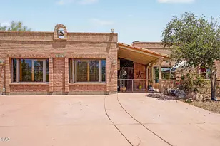 10909 N Sandra Rd, Tucson, AZ 85742 - Photo 1