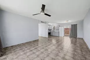 961 N Camino Las Solanas, Tucson, AZ 85710 - Photo 6