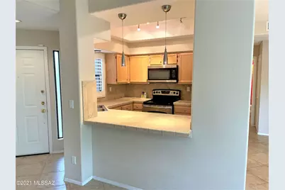 6655 N Canyon Crest Drive #21104, Tucson, AZ 85750 - Photo 2