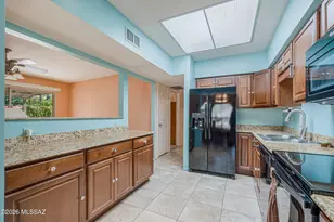 5239 N Tigua Dr, Tucson, AZ 85704 - Photo 10