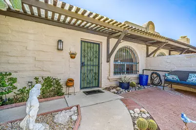 5239 N Tigua Drive, Tucson, AZ 85704 - Photo 2