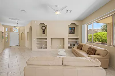2428 E Big View Drive, Oro Valley, AZ 85755 - Photo 4