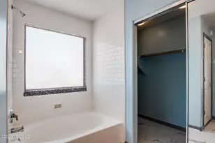 12828 N Ponderay Dr, Marana, AZ 85653 - Photo 18
