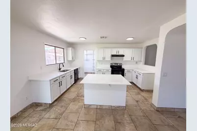 5596 W Cortaro Crossing Drive, Tucson, AZ 85742 - Photo 2