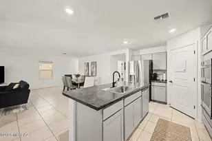 8985 E Linderbrook, Tucson, AZ 85730 - Photo 14