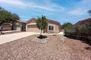 171 E Calle Puente Azul, Sahuarita, AZ 85629 - Photo 1