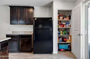 4077 E Braddock Dr, Tucson, AZ 85706 - Photo 8