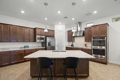 887 S Castar Drive, Tucson, AZ 85745 - Photo 4