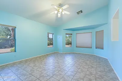 7949 N Wildomar Drive, Tucson, AZ 85743 - Photo 16