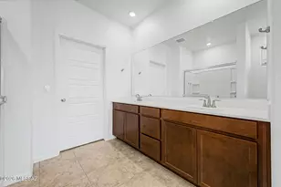 7803 S Sugarbend Dr, Tucson, AZ 85757 - Photo 16