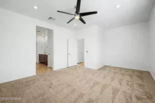 7803 S Sugarbend Dr, Tucson, AZ 85757 - Photo 14
