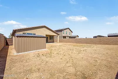 7803 S Sugarbend Drive, Tucson, AZ 85757 - Photo 30
