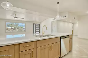 7022 East 5th Street, Tucson, AZ 85710 - Photo 6