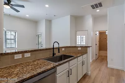 2018 E River Road #200, Tucson, AZ 85718 - Photo 8