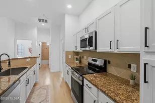 2018 E River Rd, Tucson, AZ 85718 - Photo 18