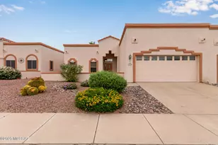 1374 W Blooming Desert Way, Oro Valley, AZ 85737 - Photo 2