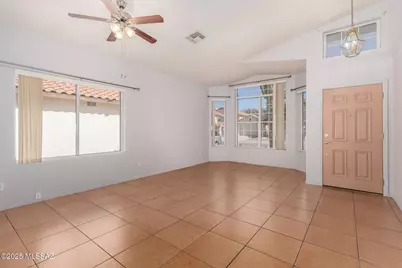 244 S Ridgefield Avenue, Tucson, AZ 85748 - Photo 2