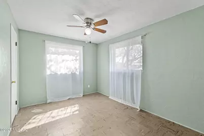 4913 E Baker Street, Tucson, AZ 85711 - Photo 16
