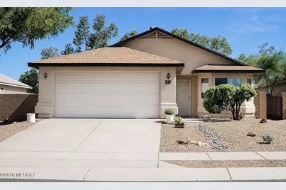 8273 E Sundew Drive, Tucson, AZ 85710 - Photo 34