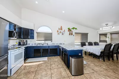 3671 W Arrowwood Place, Tucson, AZ 85741 - Photo 30