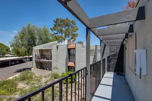 822 S Langley Ave, Tucson, AZ 85710 - Photo 2