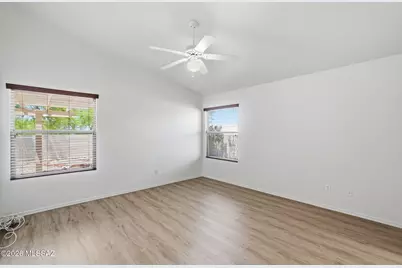 8140 S VÃ­a Elemental, Tucson, AZ 85747 - Photo 16