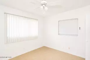 5743 E 10th St, Tucson, AZ 85711 - Photo 18