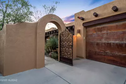 5480 W Sharpshooter Court, Tucson, AZ 85743 - Photo 4