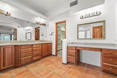 5480 W Sharpshooter Court, Tucson, AZ 85743 - Photo 30