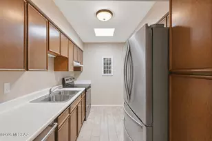 1052 N Caribe Ave, Tucson, AZ 85710 - Photo 8