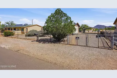 6716 W Lazy H, Tucson, AZ 85757 - Photo 2