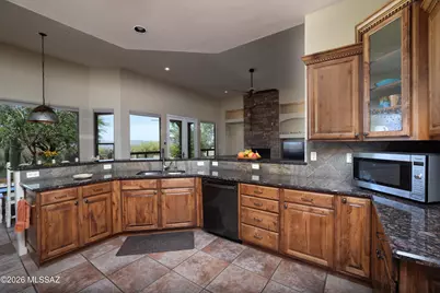 5251 W Desert Falcon Lane, Tucson, AZ 85742 - Photo 14