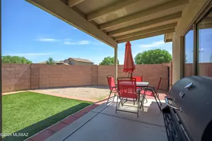 636 W Cholla Crest Dr, Green Valley, AZ 85614 - Photo 16