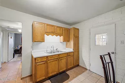 2826 E Rickey Vista, Tucson, AZ 85713 - Photo 14