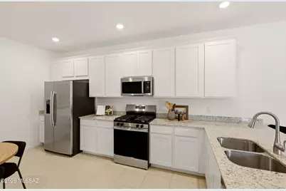 10473 W Kerrigan Lane, Marana, AZ 85653 - Photo 14