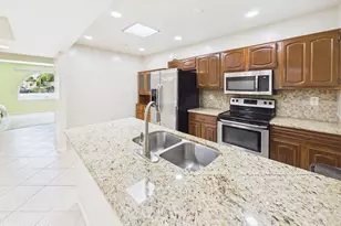 4887 N Cameo Ln, Tucson, AZ 85750 - Photo 14