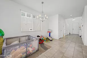 425 N Spring Flower Dr, Tucson, AZ 85748 - Photo 6
