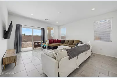 425 N Spring Flower Drive, Tucson, AZ 85748 - Photo 4