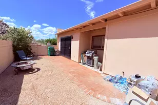 1093 W Calle Alhambra, Green Valley, AZ 85622 - Photo 10
