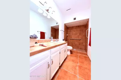 1093 W Calle Alhambra, Green Valley, AZ 85622 - Photo 18