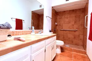 1093 W Calle Alhambra, Green Valley, AZ 85622 - Photo 18
