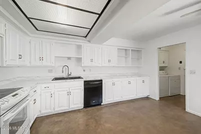 4210 N Limberlost Ci Circle, Tucson, AZ 85705 - Photo 6