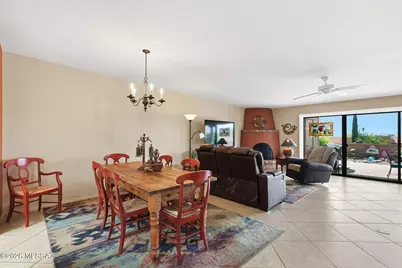 3395 S Placita Del Emblema N, Green Valley, AZ 85622 - Photo 10