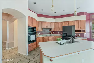 1662 W Silver Berry Place, Oro Valley, AZ 85737 - Photo 4