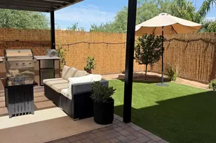 8833 N Sherry Cervi Wy, Marana, AZ 85743 - Photo 8
