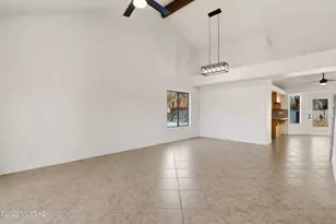 1094 W Bullion Pl, Oro Valley, AZ 85737 - Photo 6