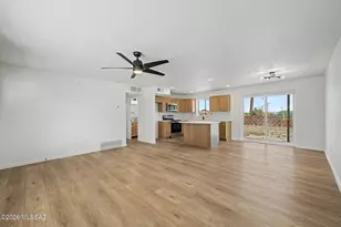 2042 W Copper Pl, Tucson, AZ 85745 - Photo 6